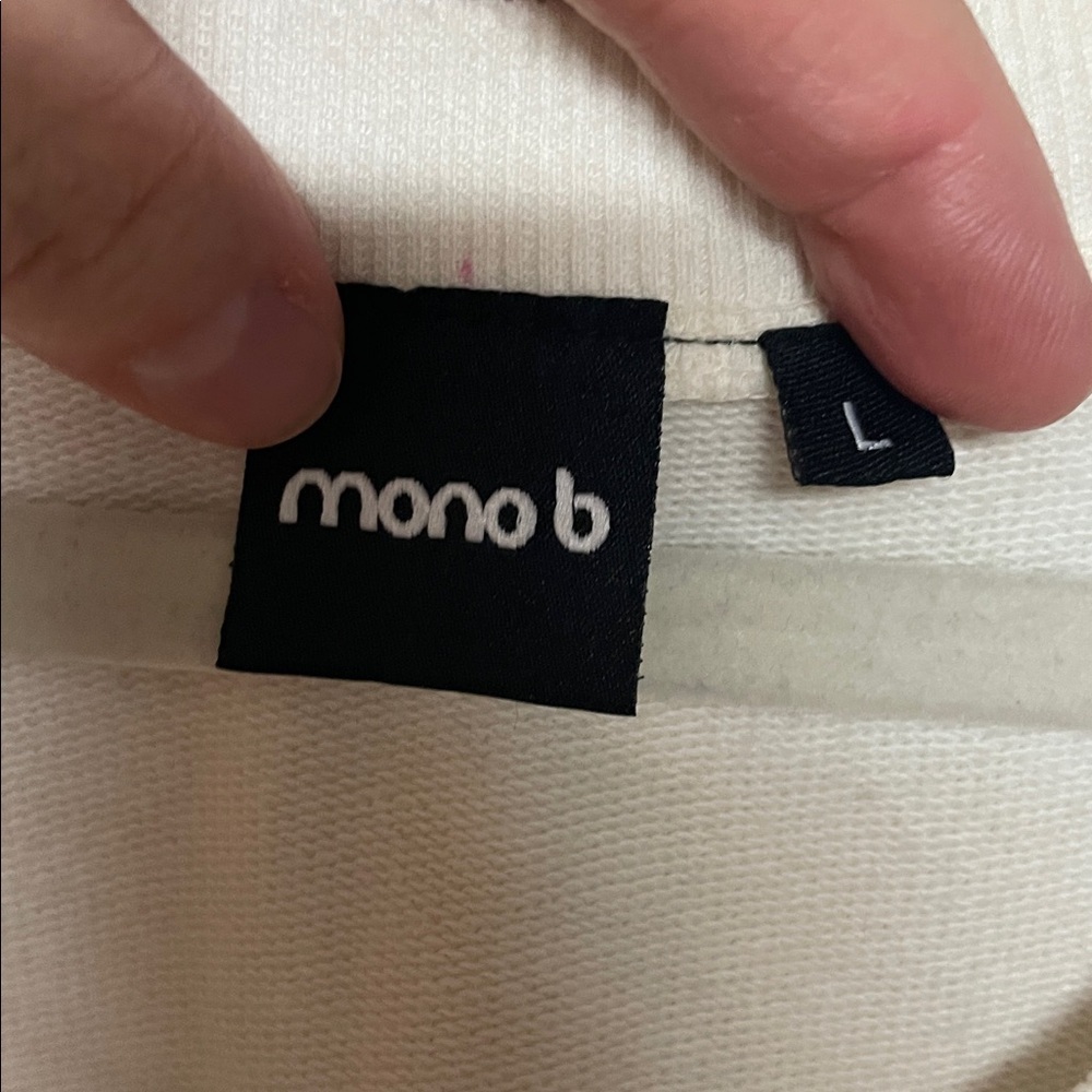 Mono B size Large Ombre White and Gray Short Sleeve Terrycloth Soft Sweatshirt - Picture 2 of 8